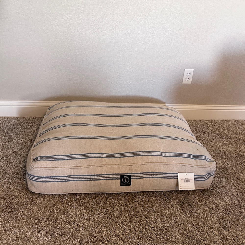 Harry Barker Grain Sack Dog Bed